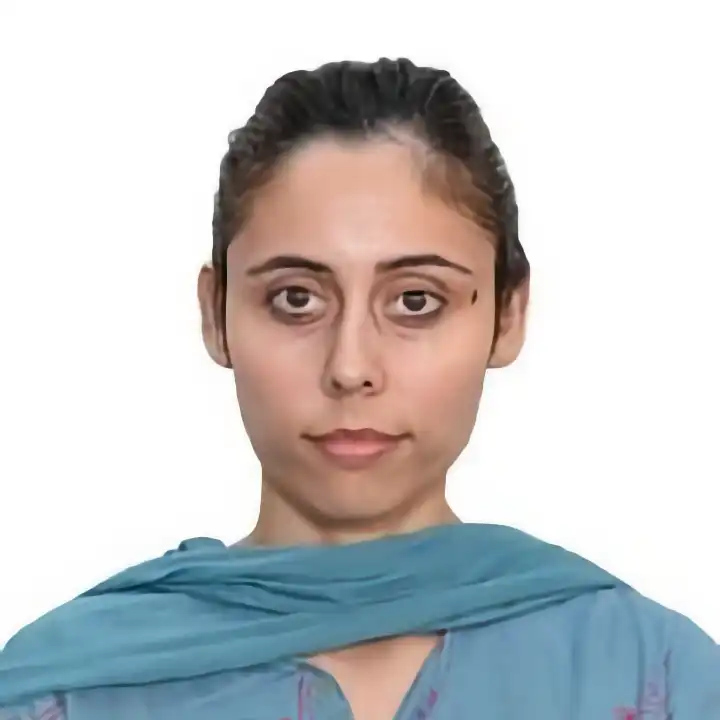 Dr Ritika Aima UPSC CSE Topper AIR 33 General Studies Coaching Sleepy Classes